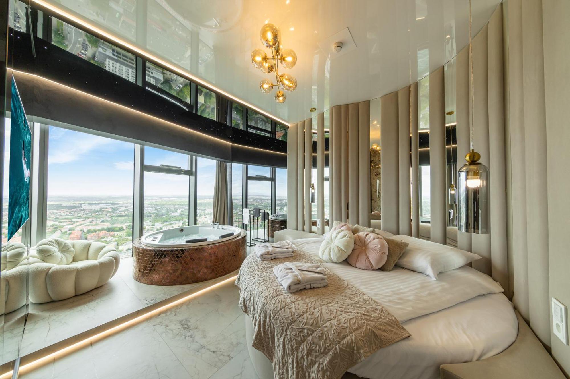 In The Sky - Apartamenty W Sky Tower Βρότσλαβ Εξωτερικό φωτογραφία